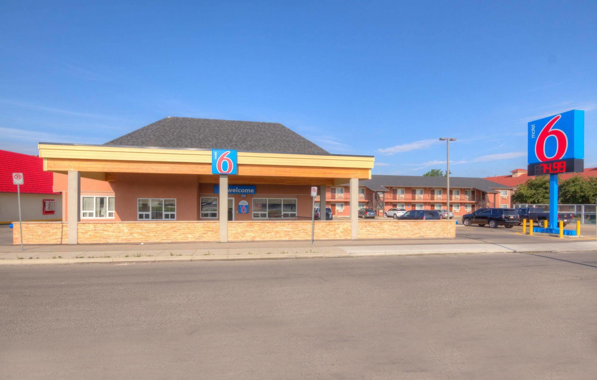 Motel 6-Lethbridge, Ab מראה חיצוני תמונה